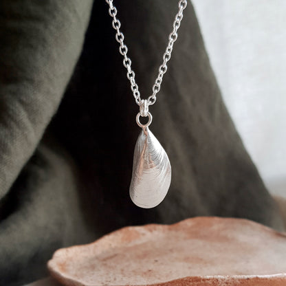 Silver Mussel Necklace