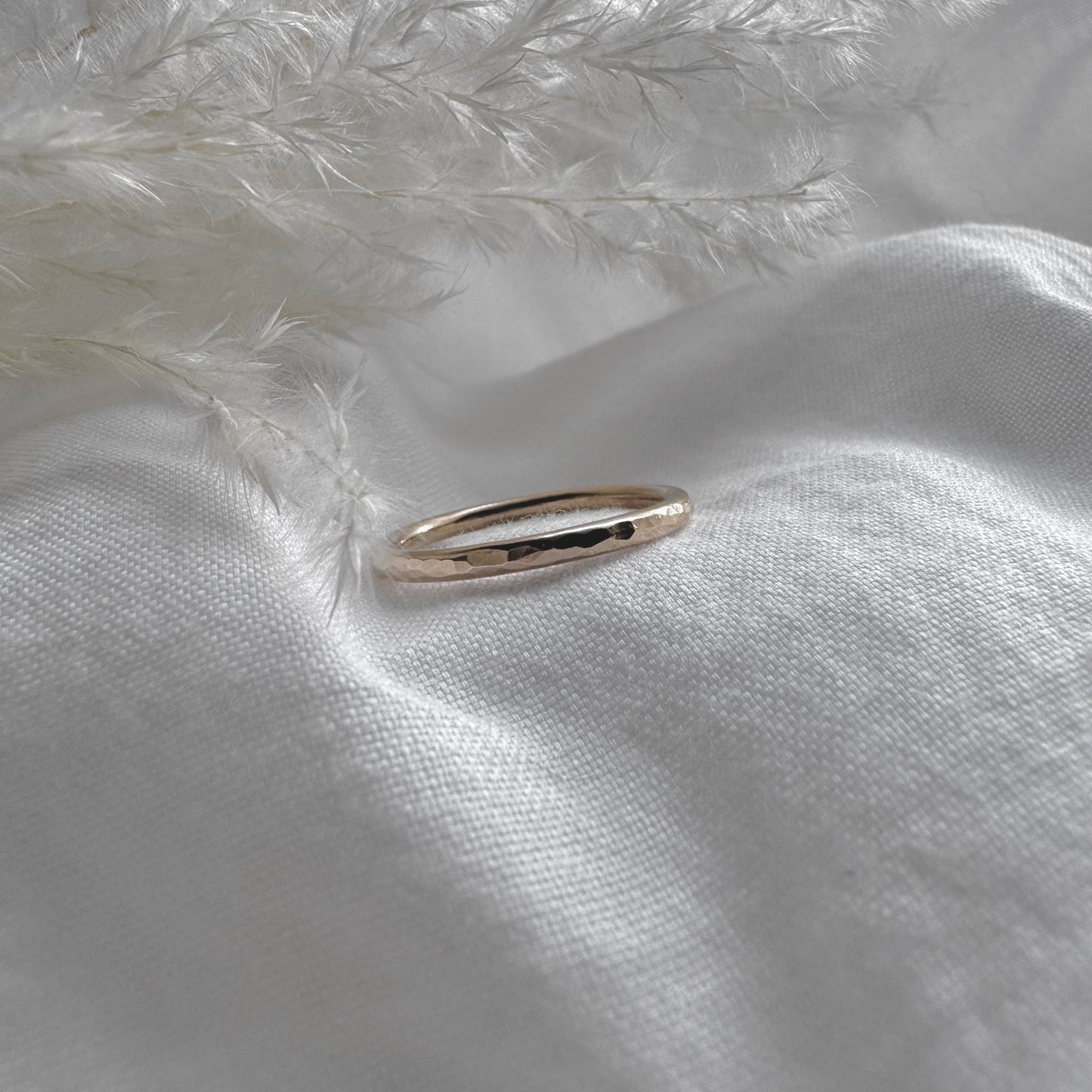 Gold Infinity Ring - Hammered