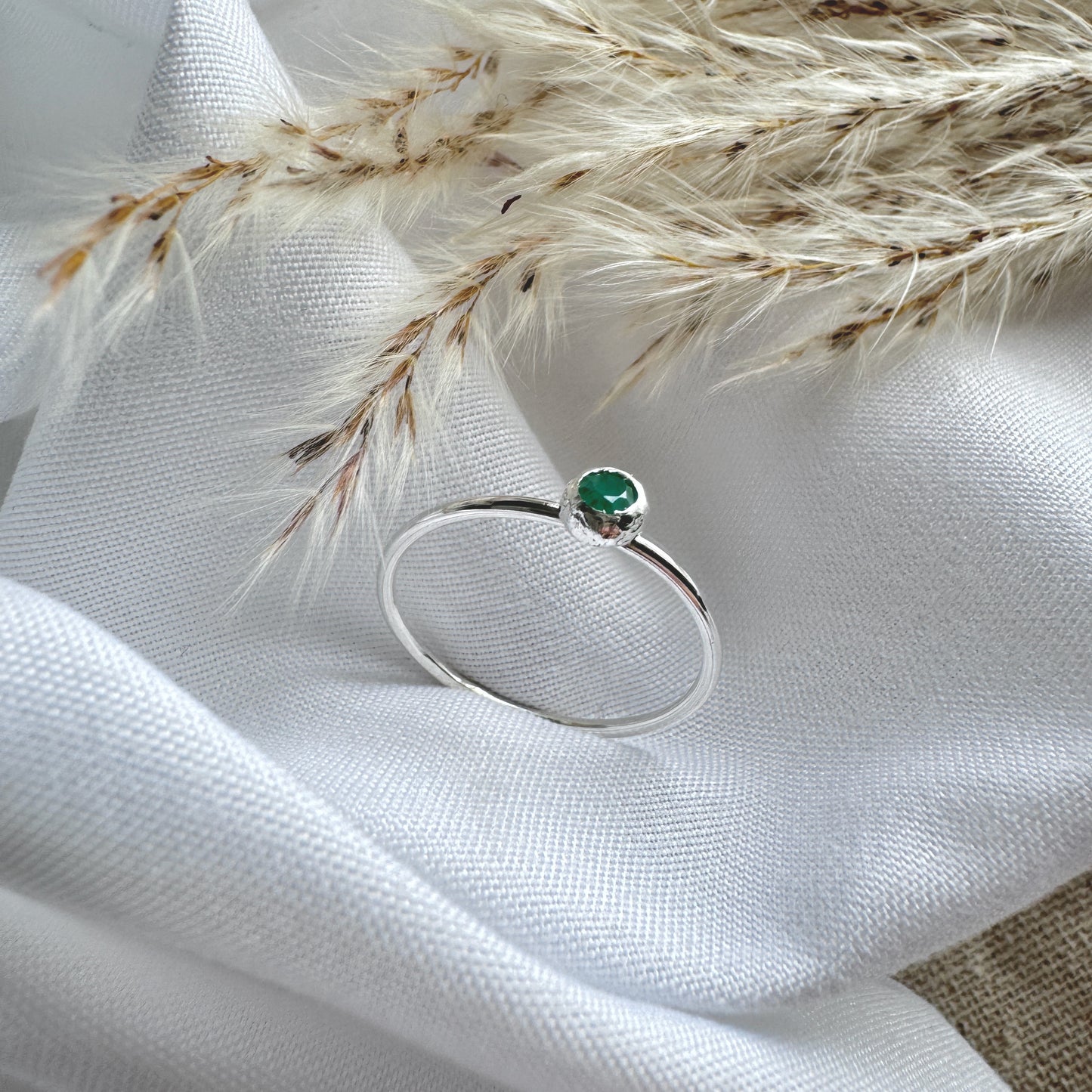 Emerald & Silver Ring - 3mm