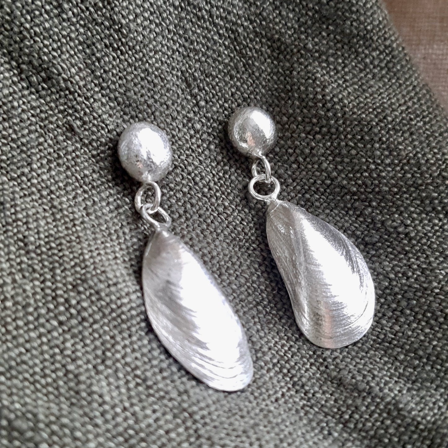 Silver Mussel Dangly Earrings