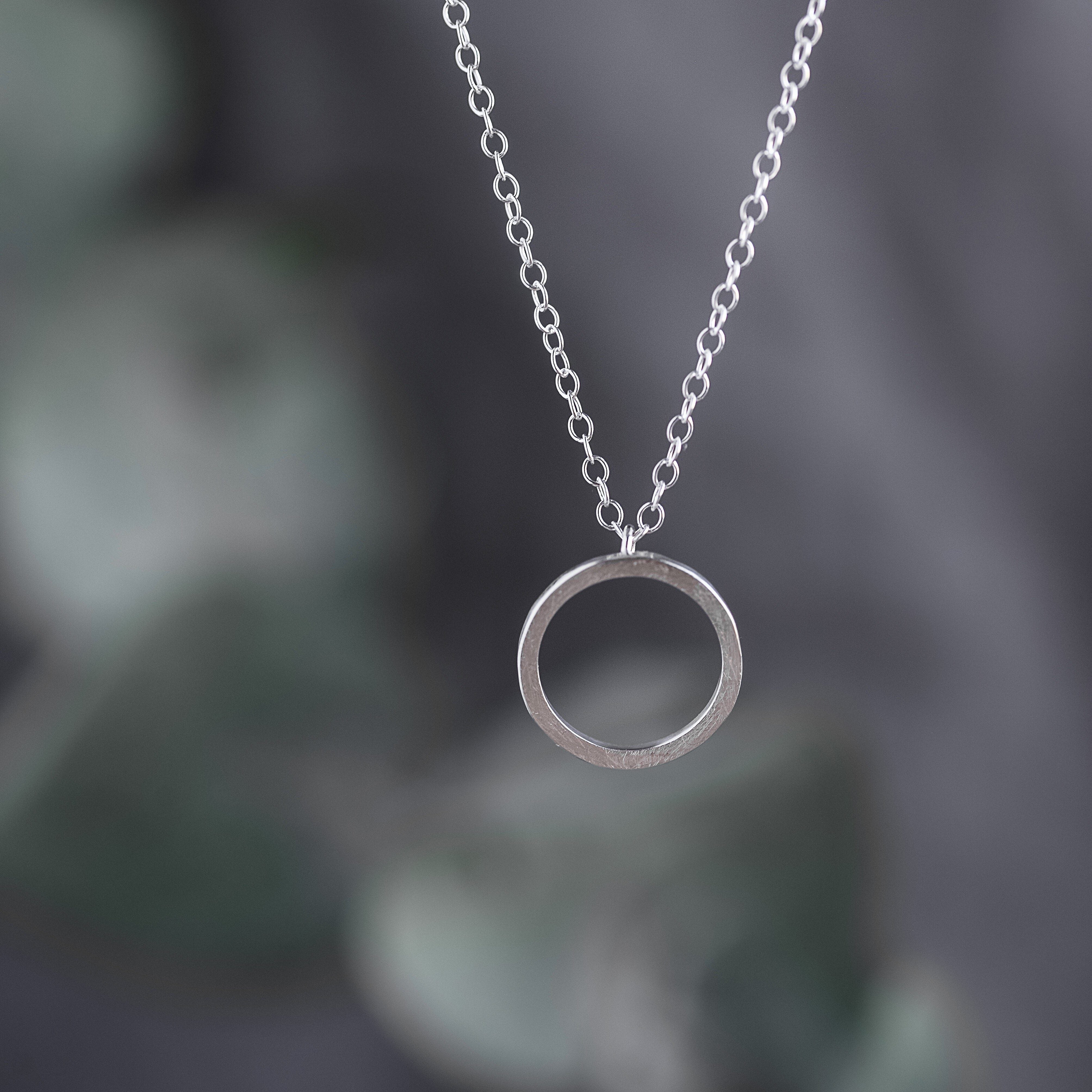 Silver hot sale hoop necklace