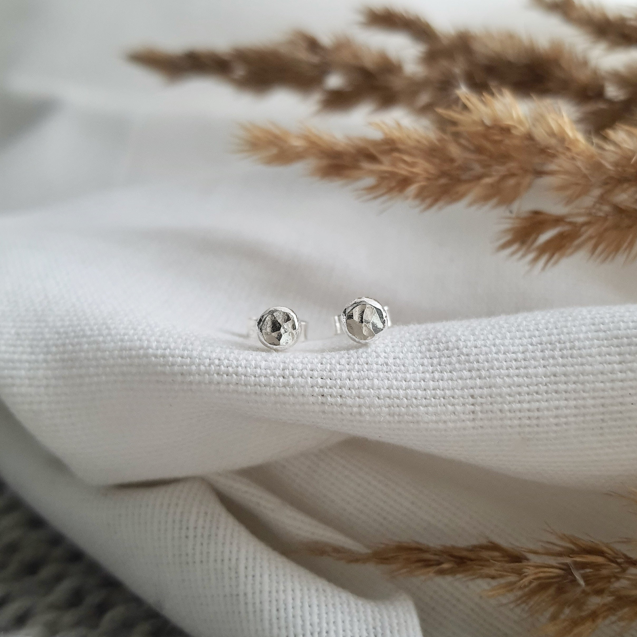 Minimal on sale silver earrings